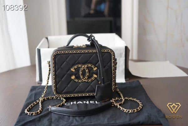Chanel CC Woven Filigree Vanity Case Bag
