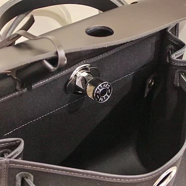 z4706550568020_6159a82a4e3aee1ea1ed616e2e86b0eb