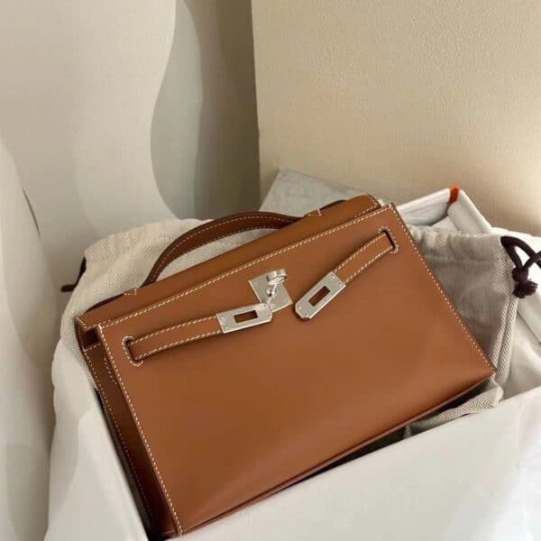 Hermes 17
